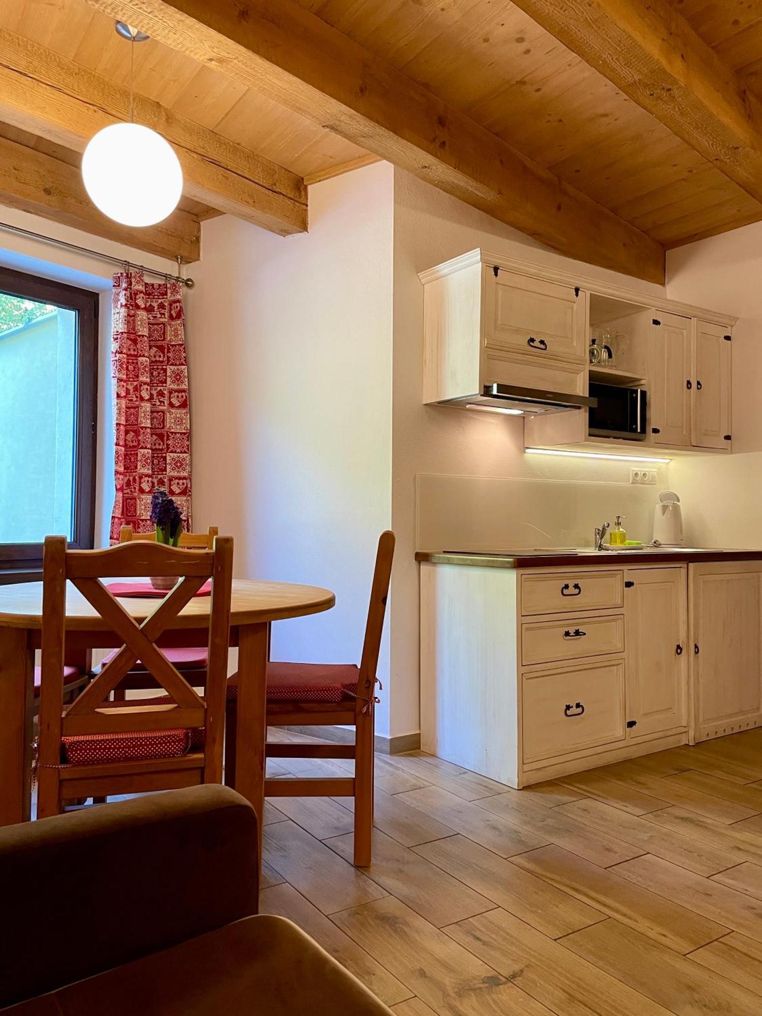 Quota 1010 Apartment Vysoke Tatry Luaran gambar