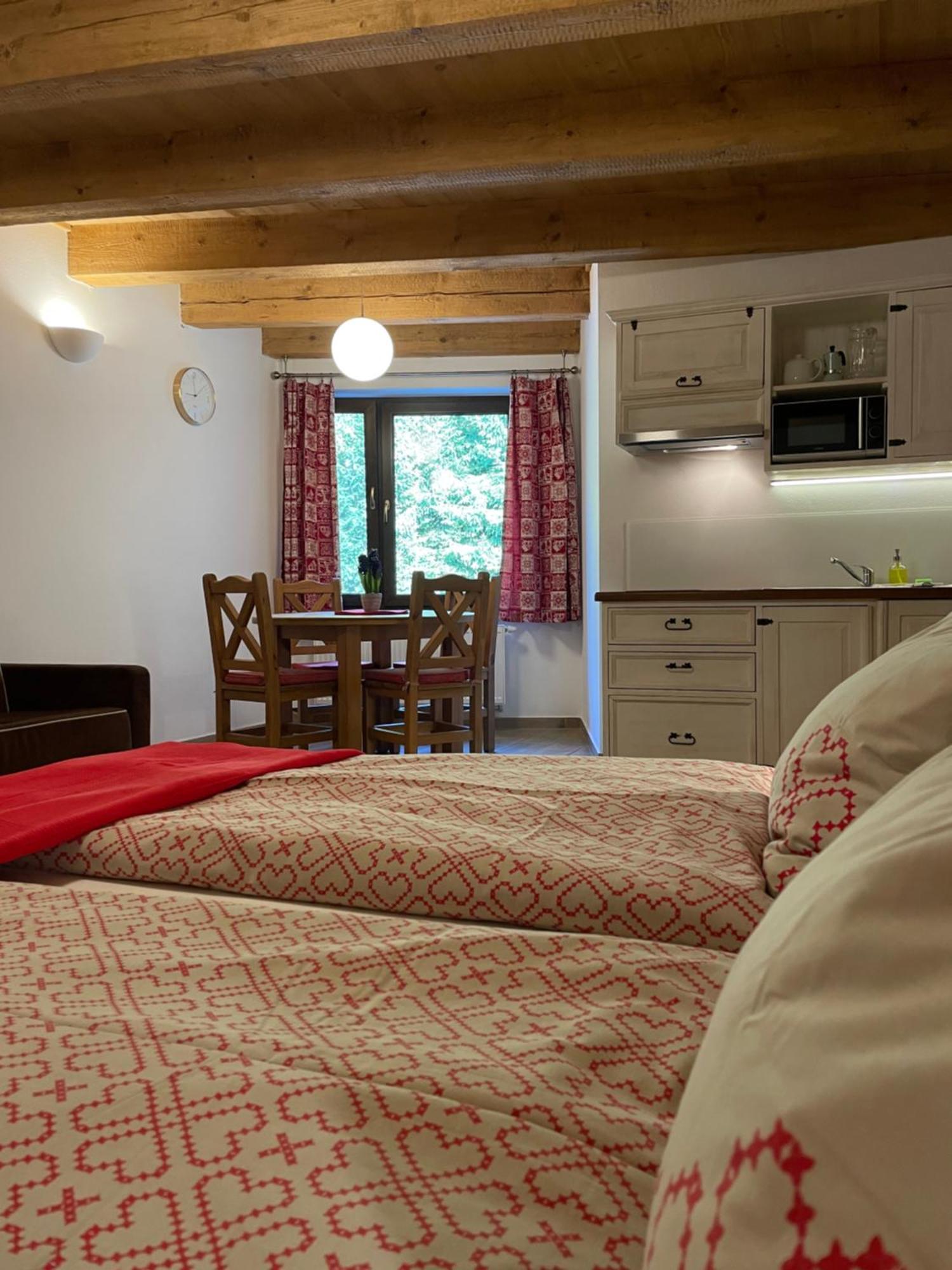 Quota 1010 Apartment Vysoke Tatry Luaran gambar
