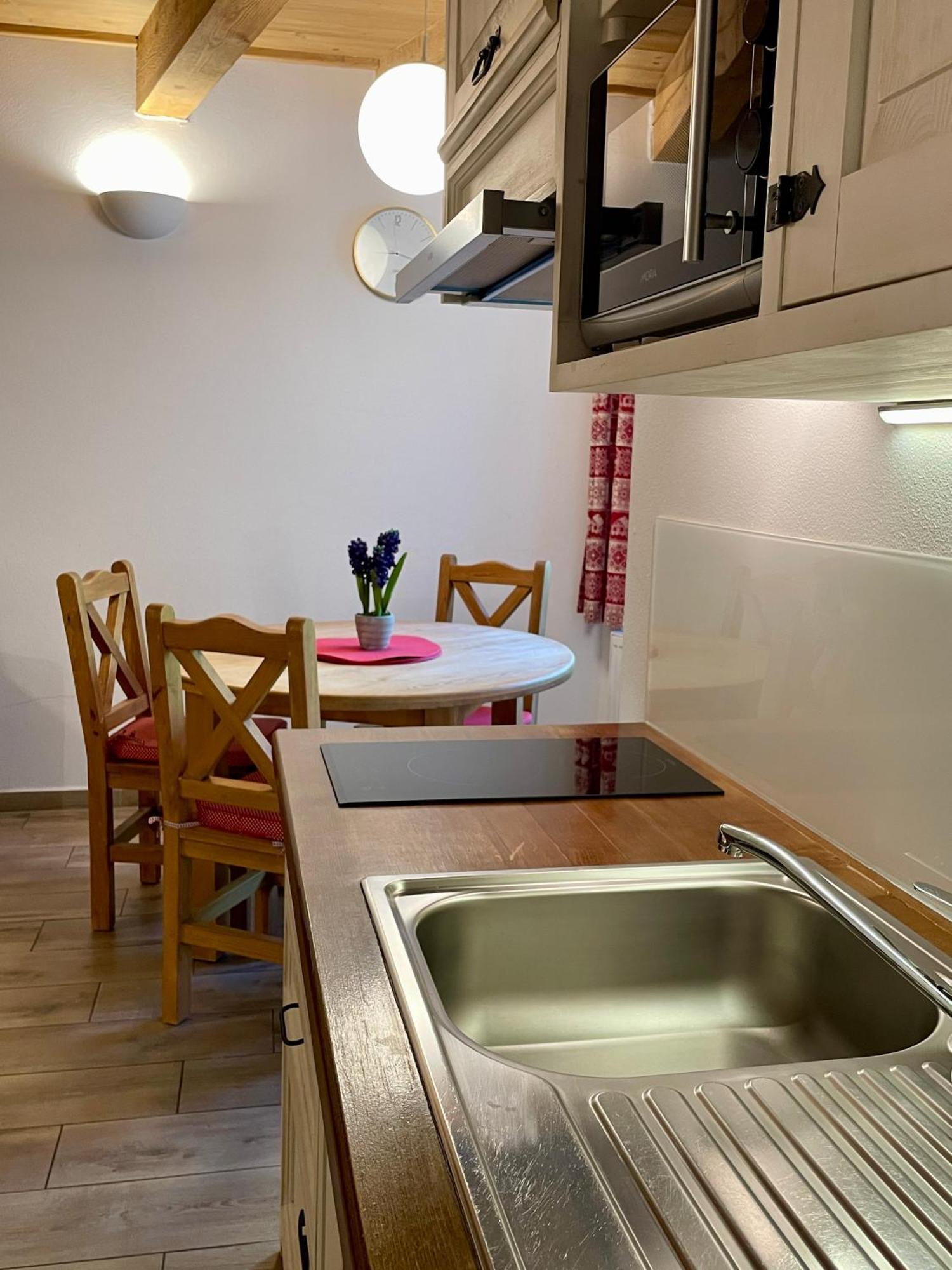 Quota 1010 Apartment Vysoke Tatry Luaran gambar